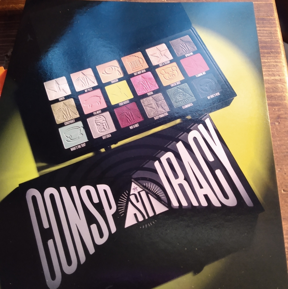 Shane Dawson X JEFFREE STAR Postcard